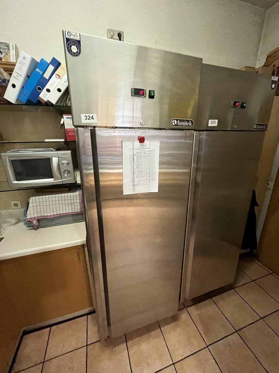 Edelstahl-Kühlschrank Bj.2020 -2/+8 68/83/200 cm?d=2025-02-26 22:40:48