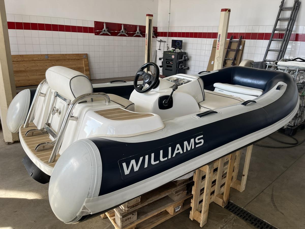 WILLIAMS JED TENDER 325?d=2025-03-13 10:14:54