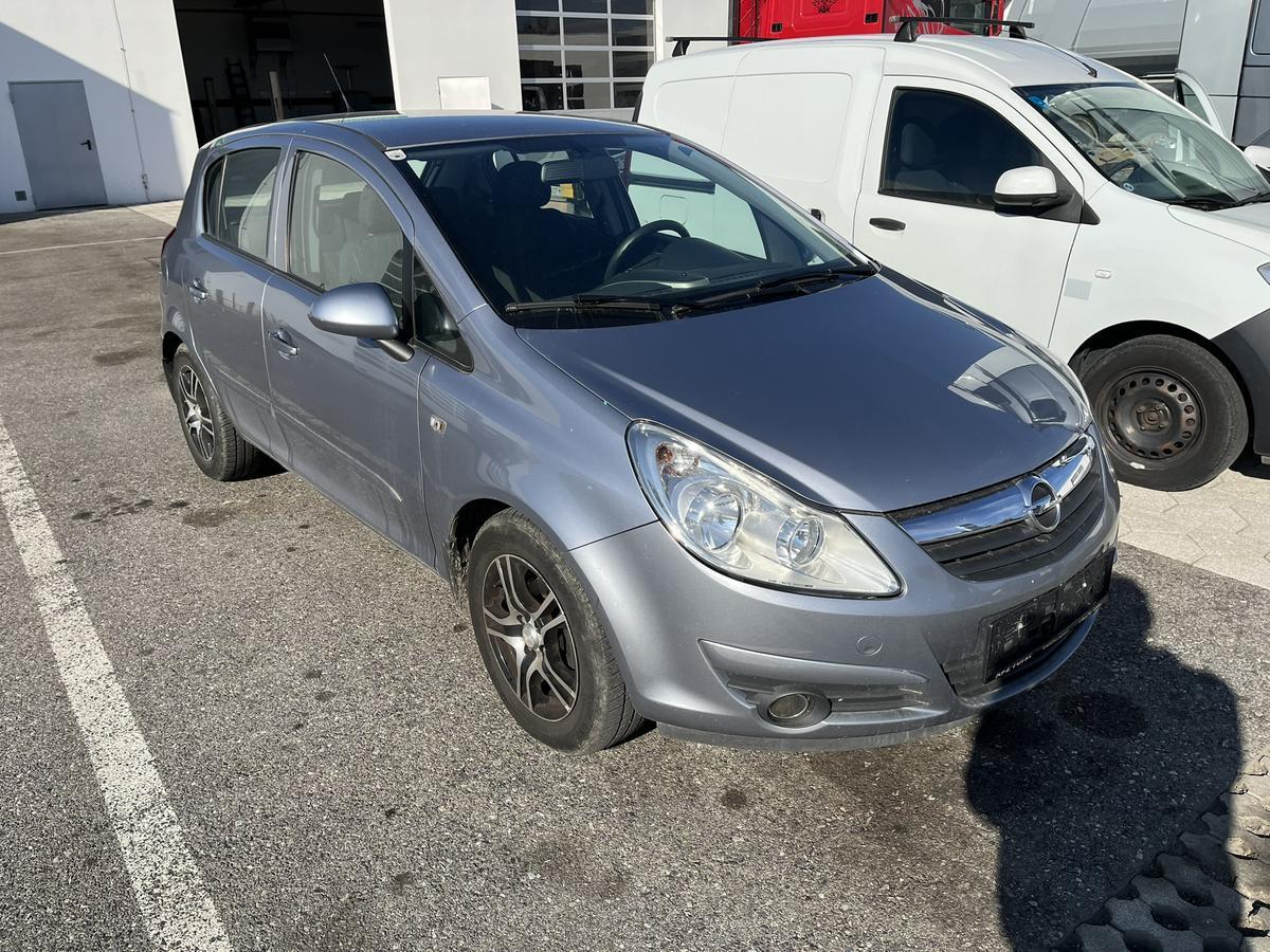 Opel Corsa, BJ 01/2007, grau, Benzin, 59 kW, ca. 180.000KM?d=2025-03-13 13:22:23