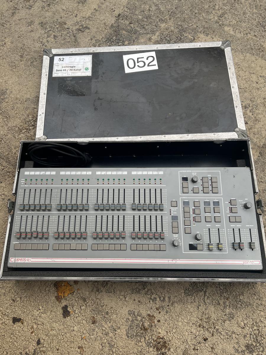 Zero88 Lightmaster XLS 24ch lighting desk incl. Case