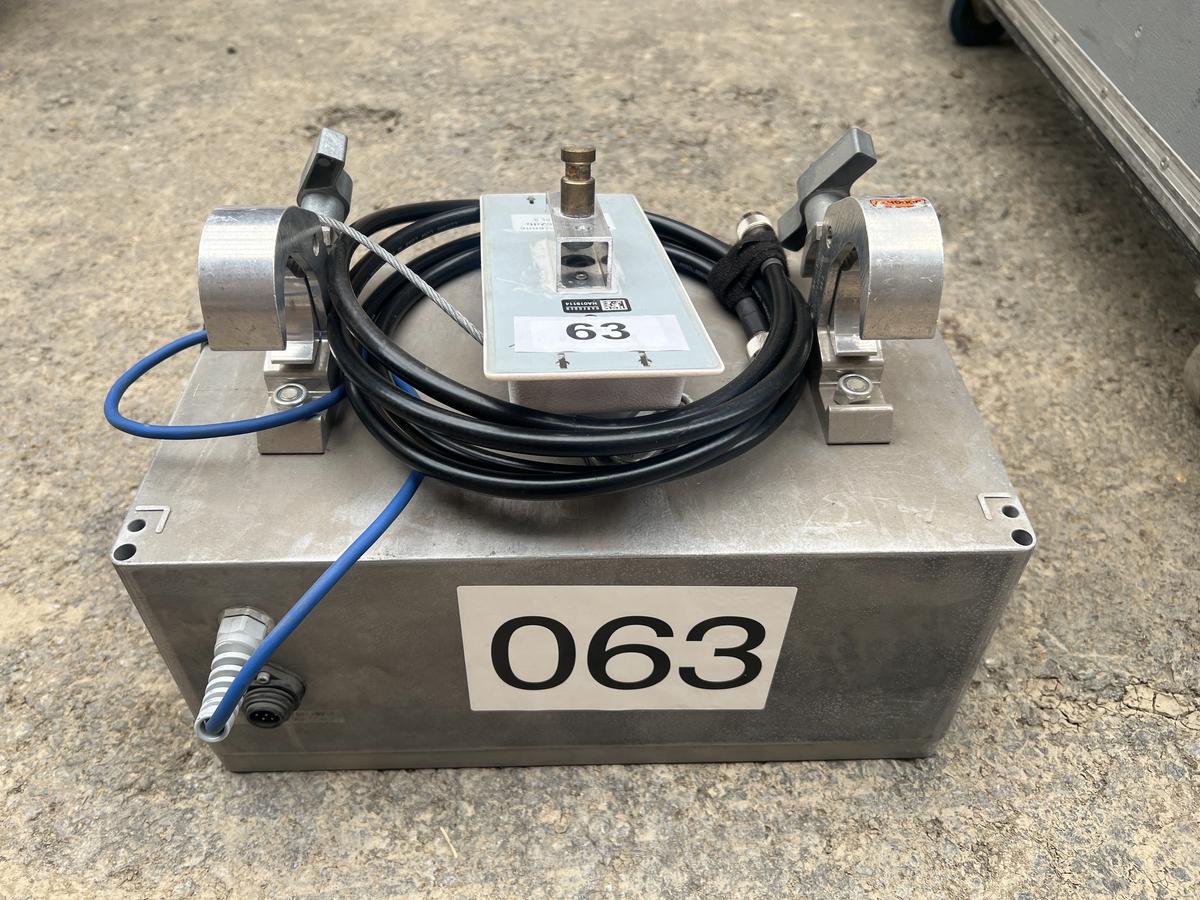 Outdoor W-DMX Transmitter mit Antenne