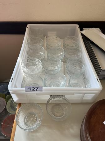 26 Stck Kompottschalen in Glas