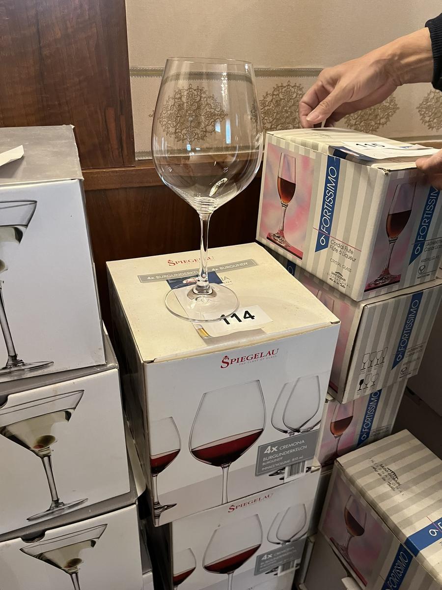 11 Stück Burgundgläser?d=2025-05-07 00:17:06