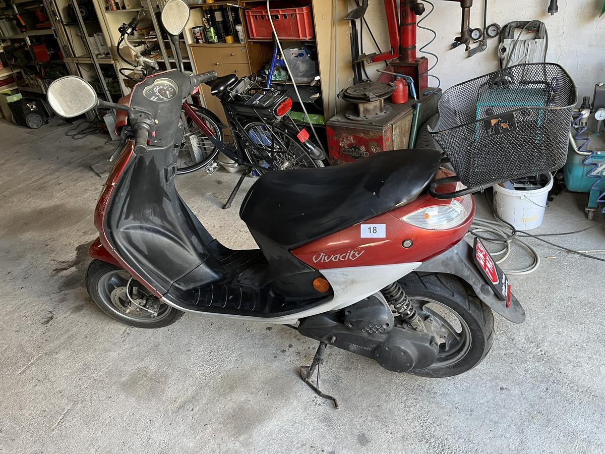 MOPED Roller Peugeot VIVACITI 50, neue Batterie, ohne Pickerl?d=2025-05-01 07:17:20