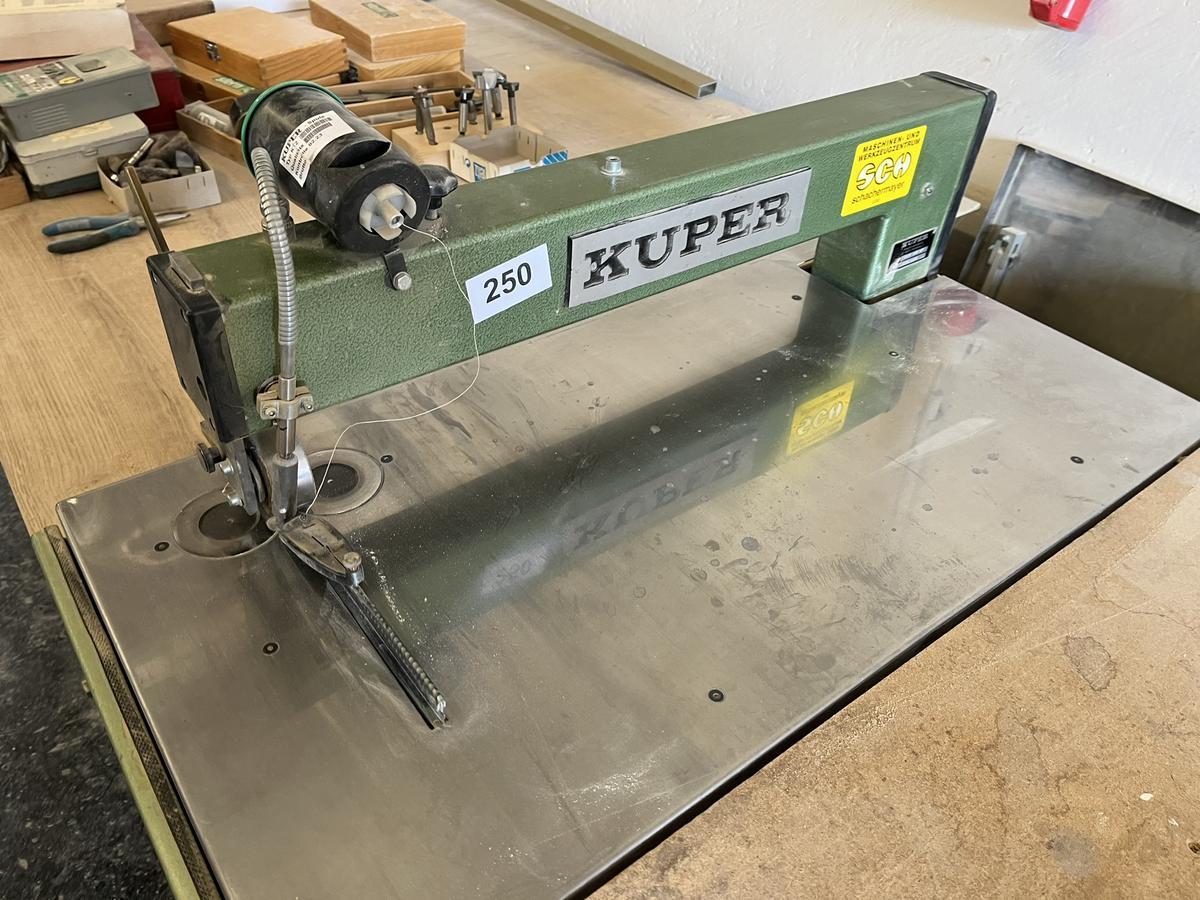 KUPER Furnierzusammensetzmaschine FWM 630 mm Ausladung