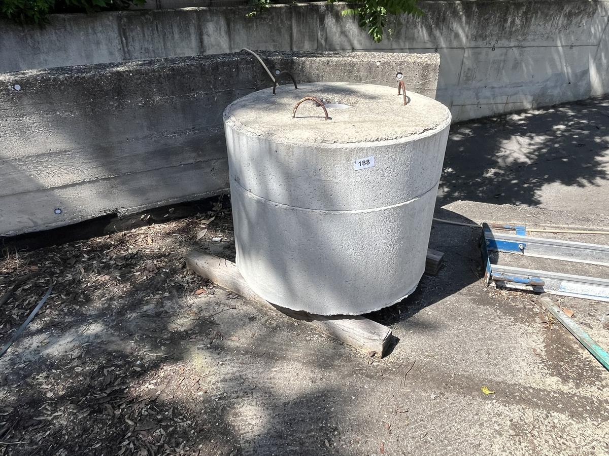 Betonringe gefüllt?d=2025-05-23 08:41:37
