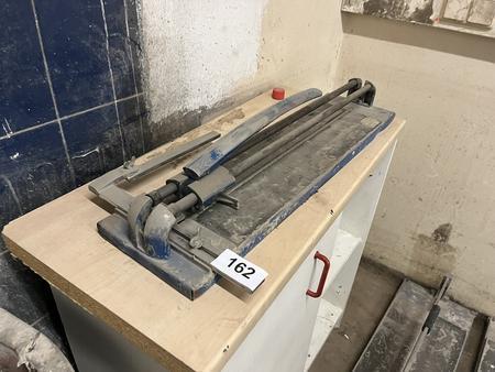 Fliesenschneidmaschine mechanisch Fliesenschneidmaschine mechanisch
