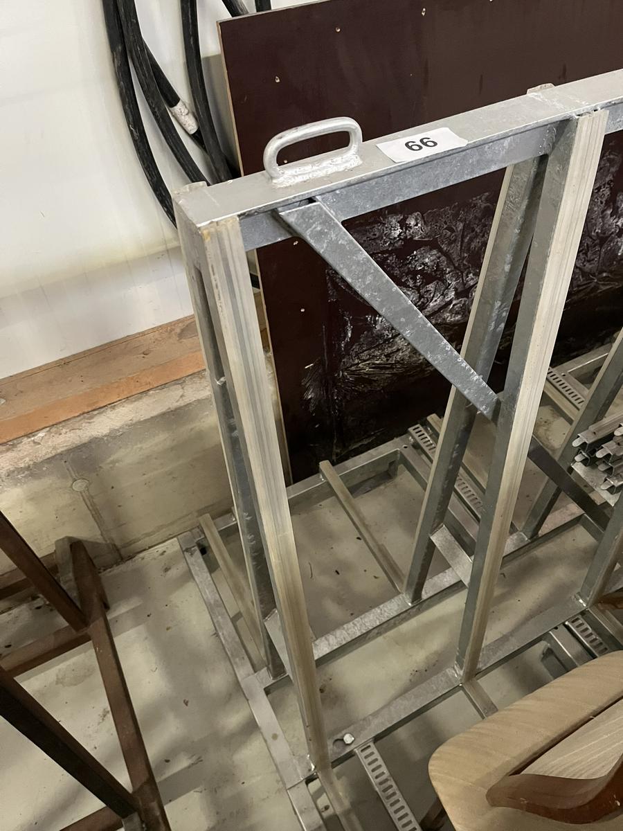 Glasbock verzinkt