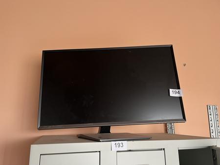 Samsung Monitor G4 46 Samsung Monitor G4 46
