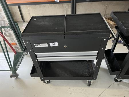 Werkzeugwagen BDS in schwarz rollbar - Oberteil ausziehbar Werkzeugwagen BDS in schwarz rollbar - Oberteil ausziehbar