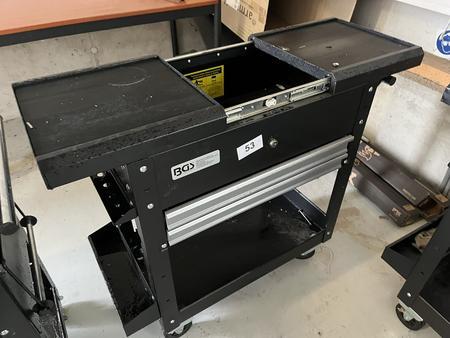 Werkzeugwagen BDS in schwarz rollbar - Oberteil ausziehbar Werkzeugwagen BDS in schwarz rollbar - Oberteil ausziehbar