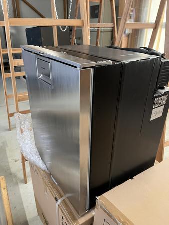DOMETIC CRX 80 CRX 0080 fabriksneu Einbaukühlschrank 475/528/640 mm DOMETIC CRX 80 CRX 0080 fabriksneu Einbaukühlschrank 475/528/640 mm
