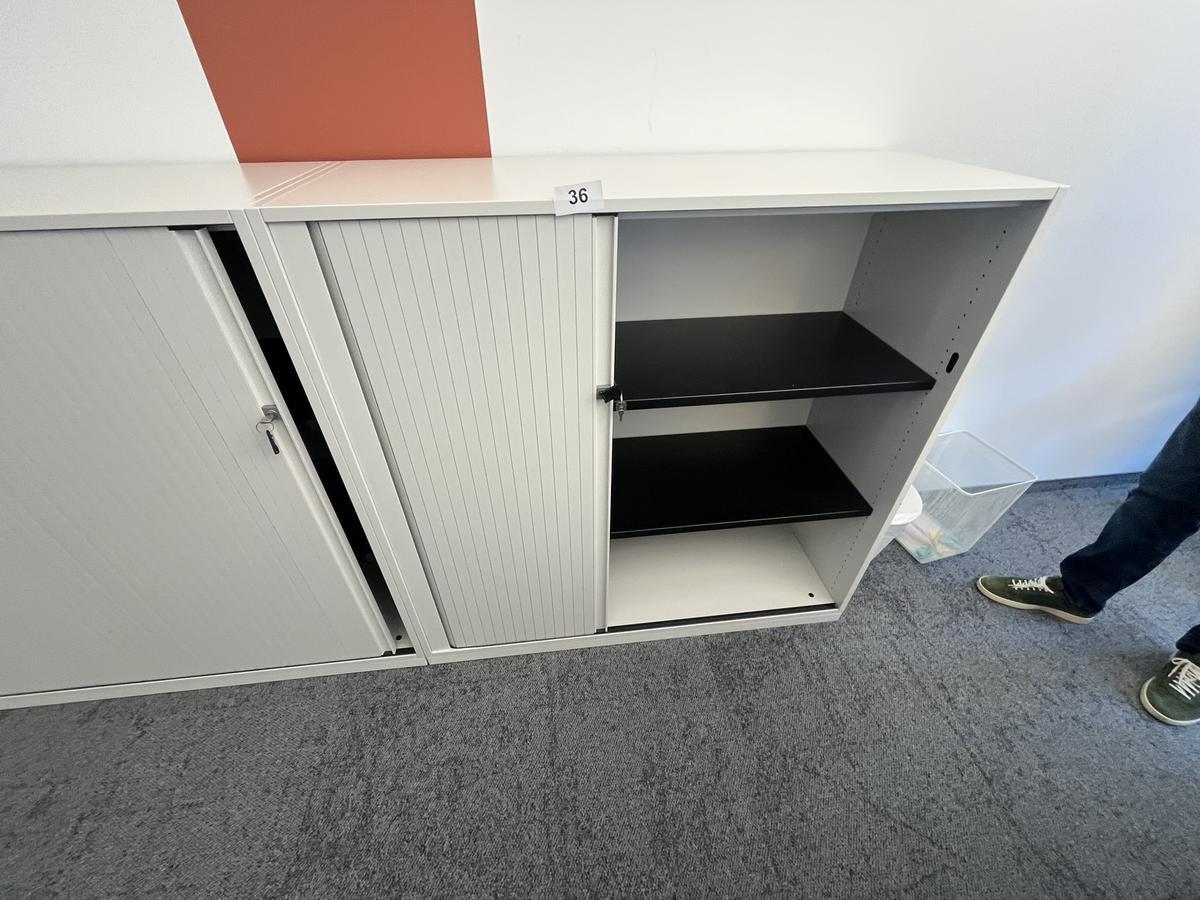 Aktenschrank weiss ca. 120/115 cm Steelcase mit Rollotüre