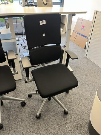 Steelcase Bürodrehstuhl anthrazit mit Armlehne höhenverstellbar Steelcase Bürodrehstuhl anthrazit mit Armlehne höhenverstellbar