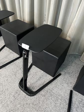 höhenverstellbarer Konferenz-,Beistelltisch ca.50/28 cm mit Hocker 40/40 cm höhenverstellbarer Konferenz-,Beistelltisch ca.50/28 cm mit Hocker 40/40 cm