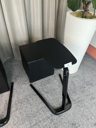 höhenverstellbarer Konferenz-,Beistelltisch ca.50/28 cm mit Hocker 40/40 cm höhenverstellbarer Konferenz-,Beistelltisch ca.50/28 cm mit Hocker 40/40 cm