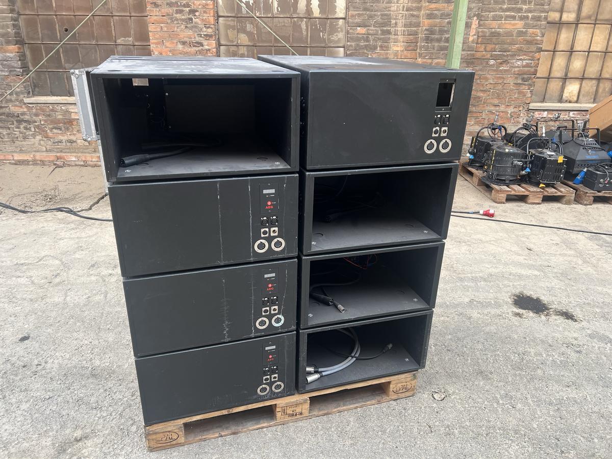 8 x Rack Basement for PA with inverter for 12V battaries