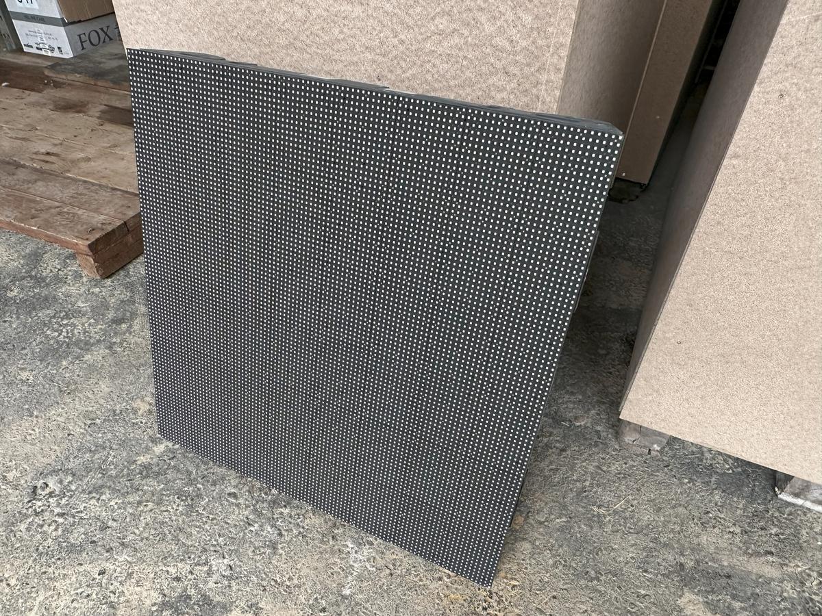 Multicolor FPX8 outdoor led wall