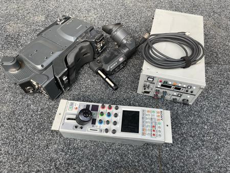 Sony DXC-D55P Kamera + Triax Adapter + Sportsucher + CCU + RCP Sony DXC-D55P Kamera + Triax Adapter + Sportsucher + CCU + RCP