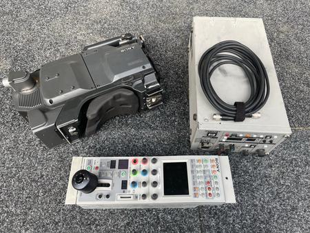 Sony DXC-D55P Kamera + Triax Adapter + CCU + RCP Sony DXC-D55P Kamera + Triax Adapter + CCU + RCP