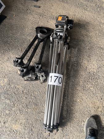 Vinten Kamerastativ mit Rollspinne Vinten Kamerastativ mit Rollspinne