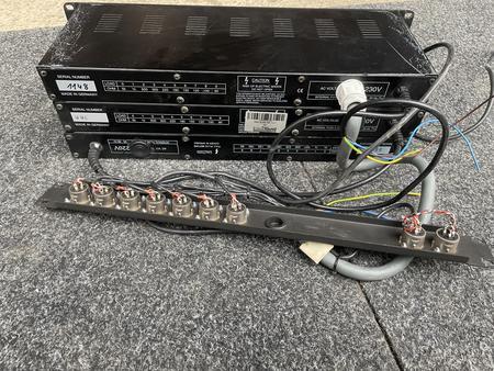 MA Lighting DMX splitter 3pcs. MA Lighting DMX splitter 3pcs.