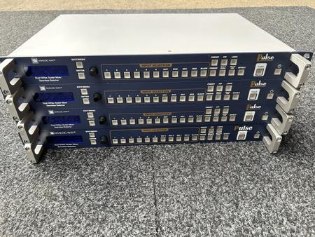 4 x Analog Way Pulse 4 x Analog Way Pulse