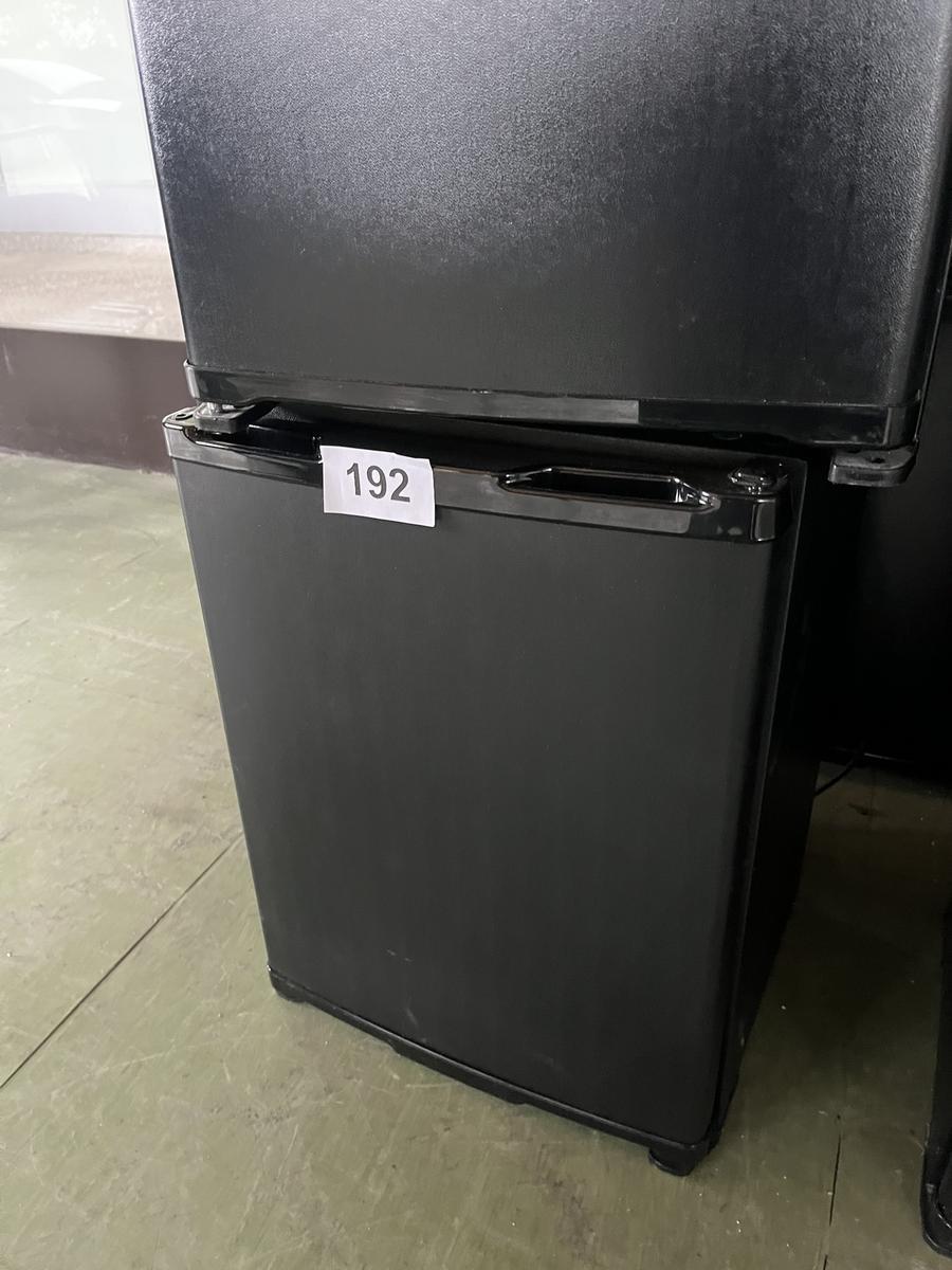 MINI Kühlschrank 230 V
