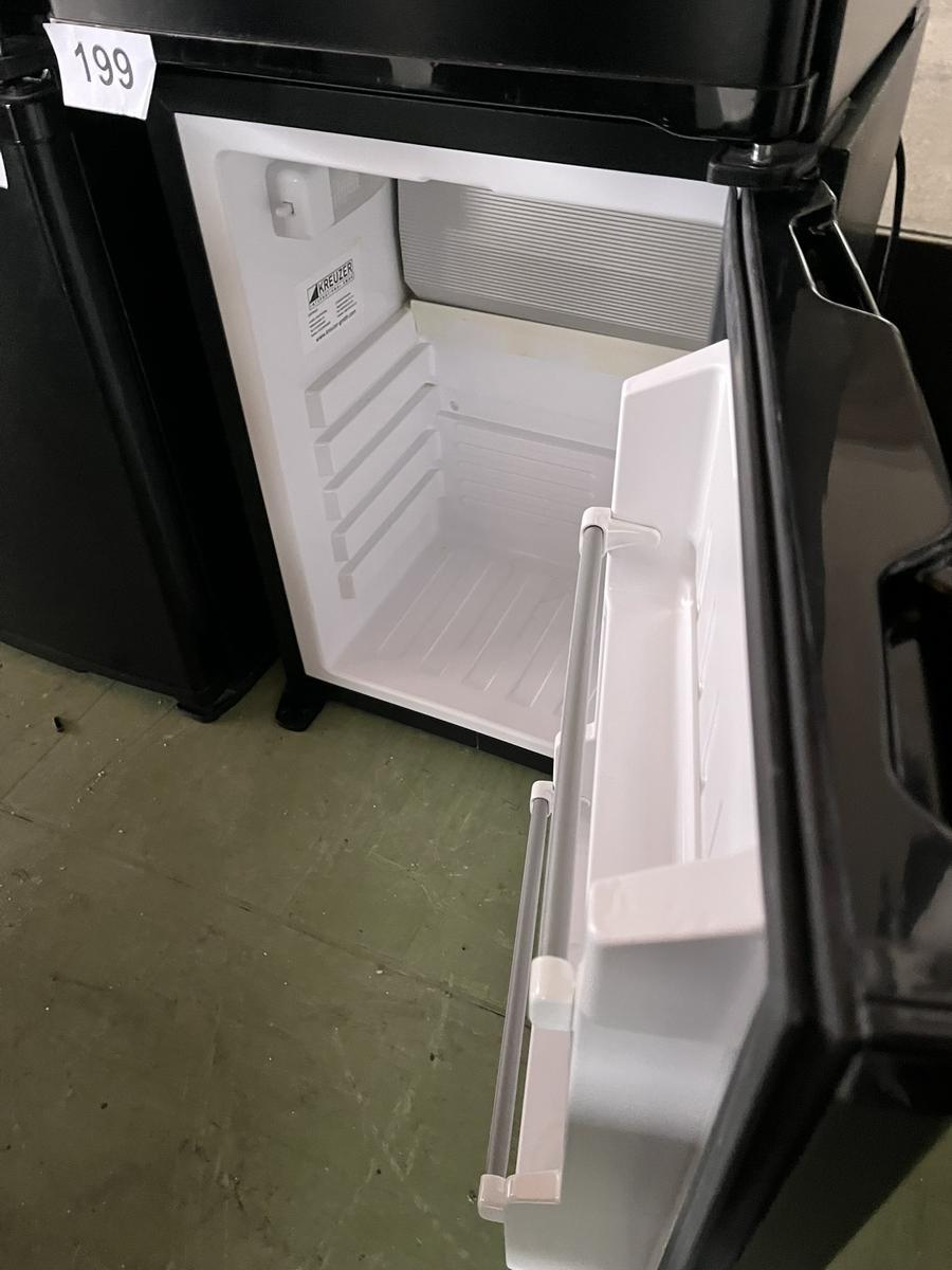 MINI Kühlschrank 230 V