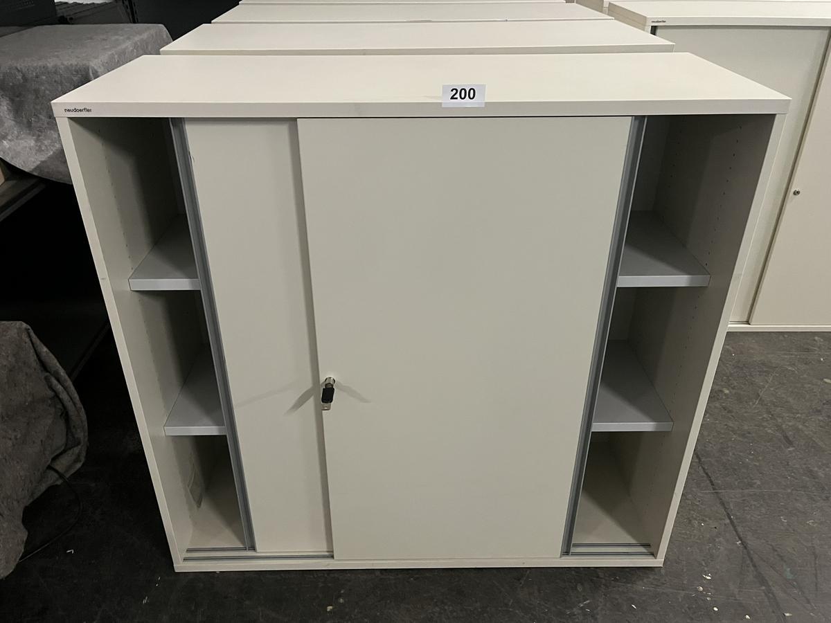 Neudörfler Aktenschrank 120/110 cm 3 Ordnerhöhen mit Schlüssel