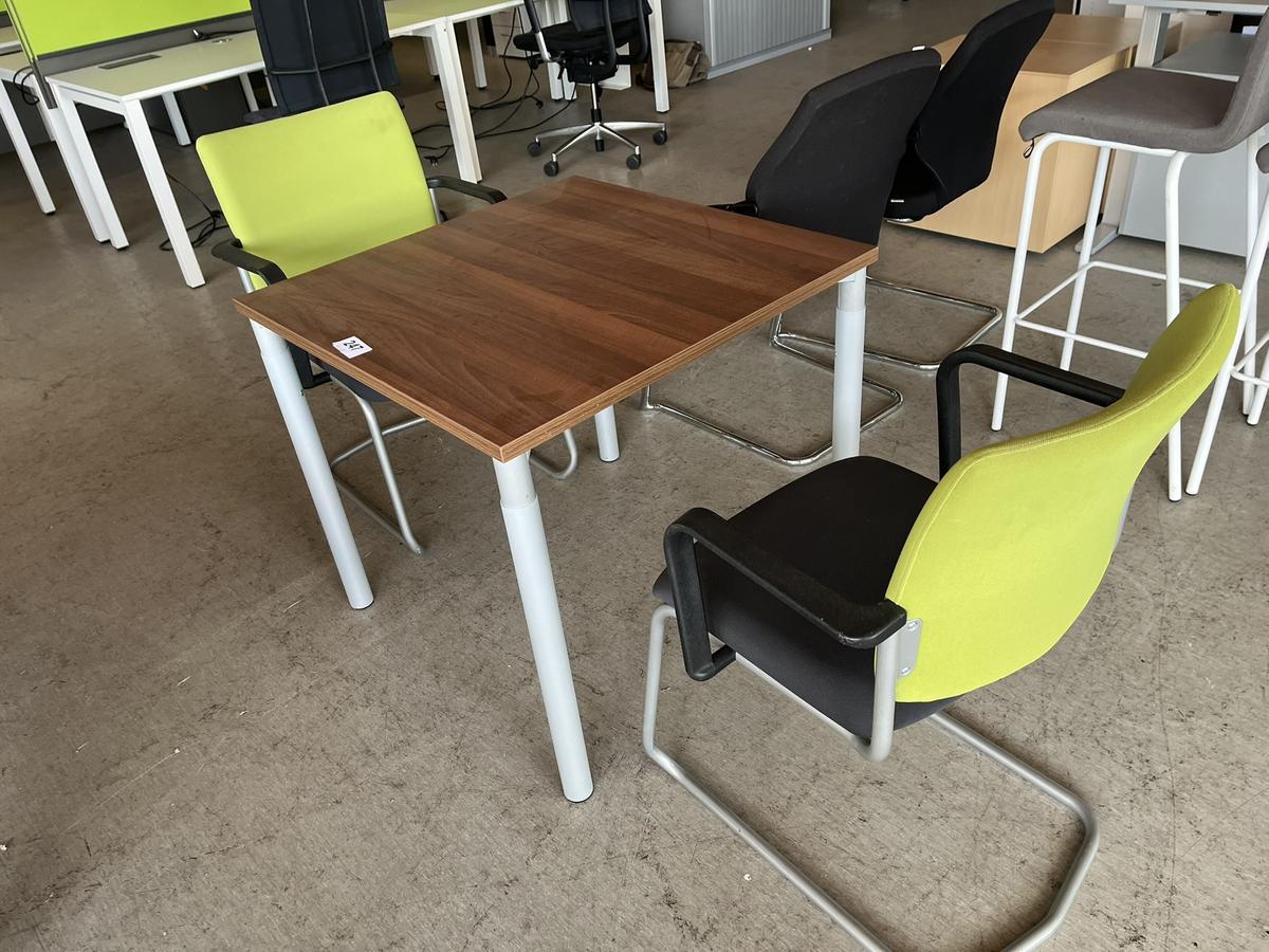 Besprechungstisch 80/80 cm mit 2 Stühlen