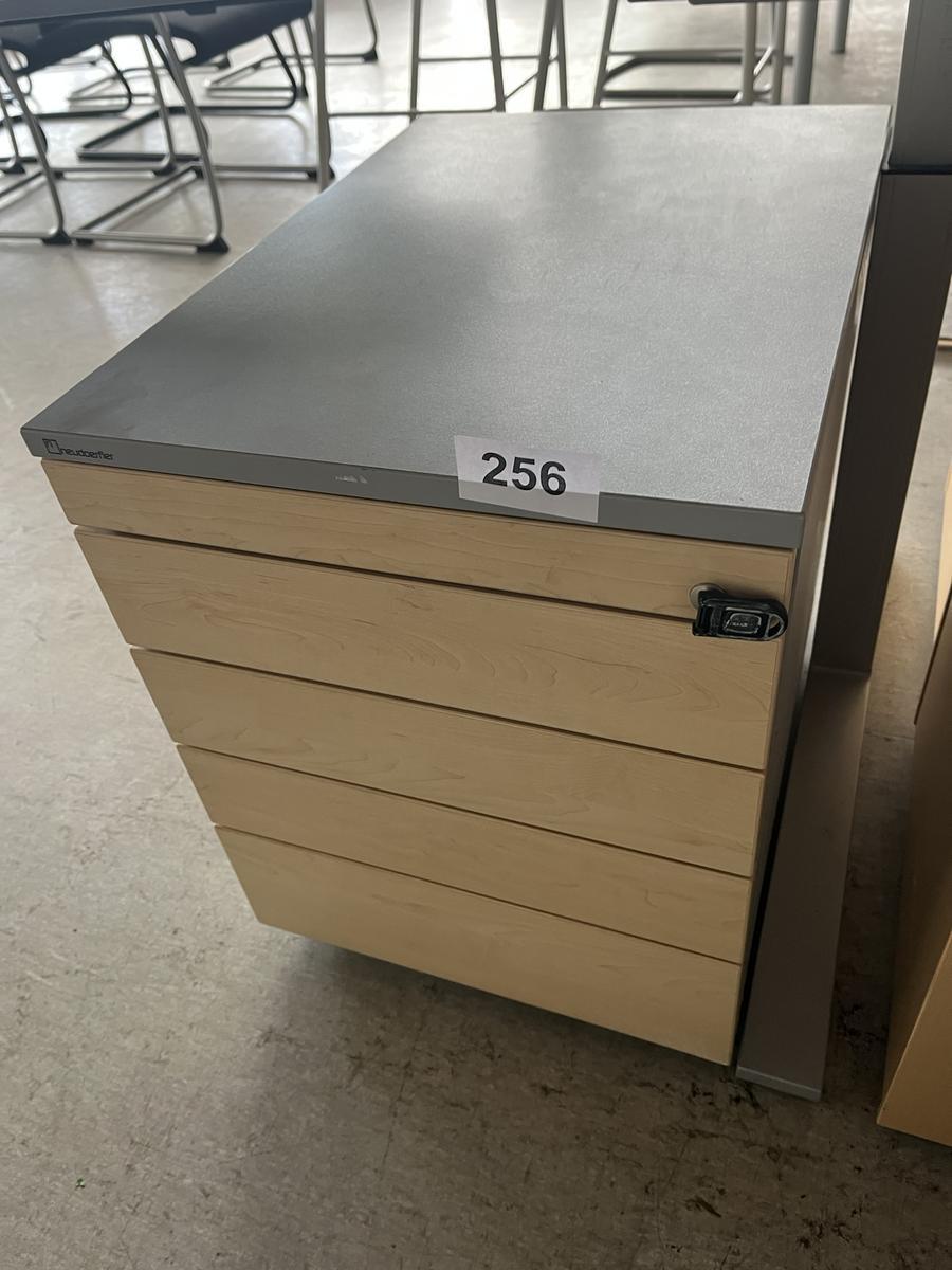 Rollcontainer mit Auszugsladen 54/60/60 cm