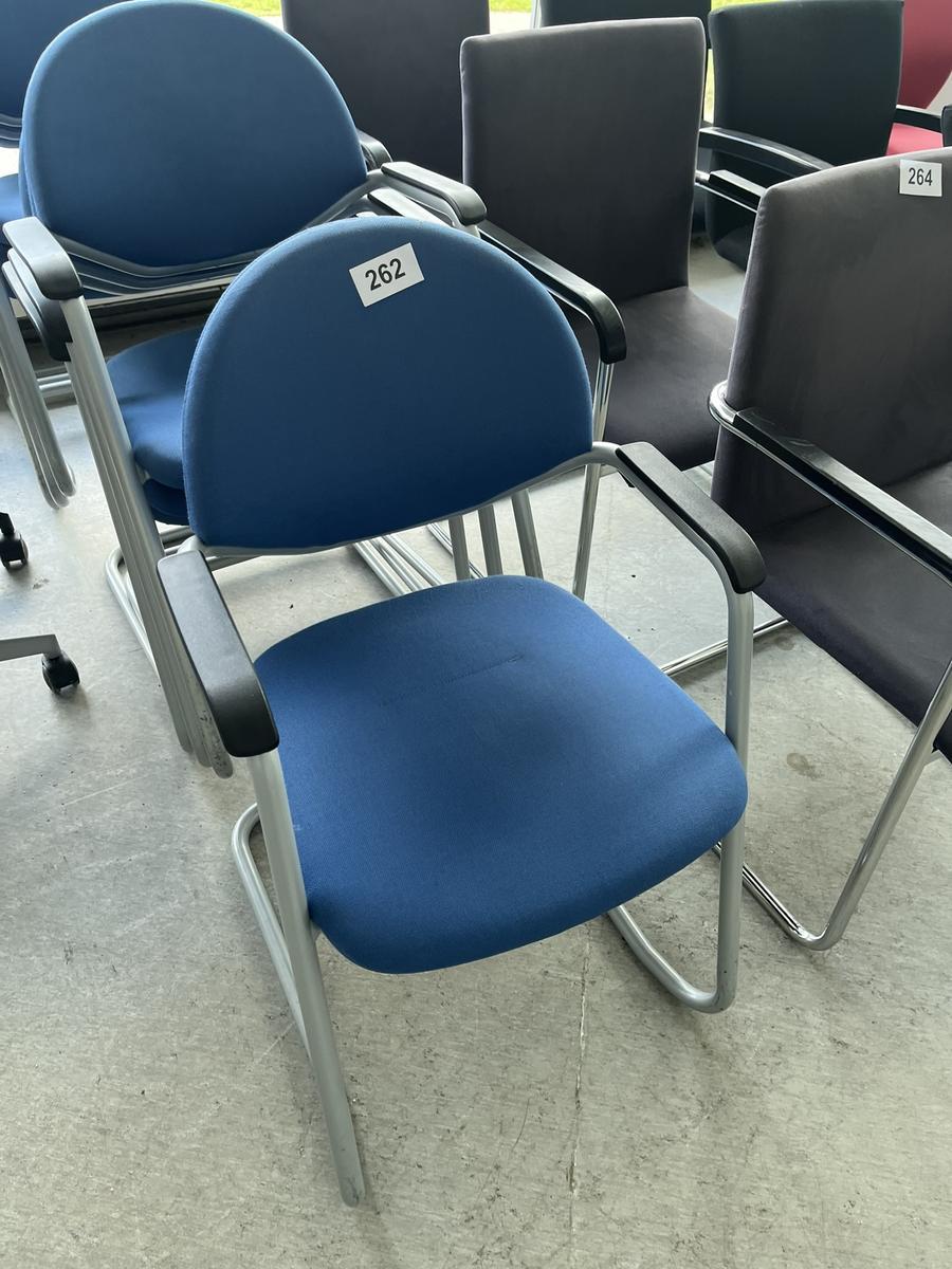 7 Stück Stapelstühle