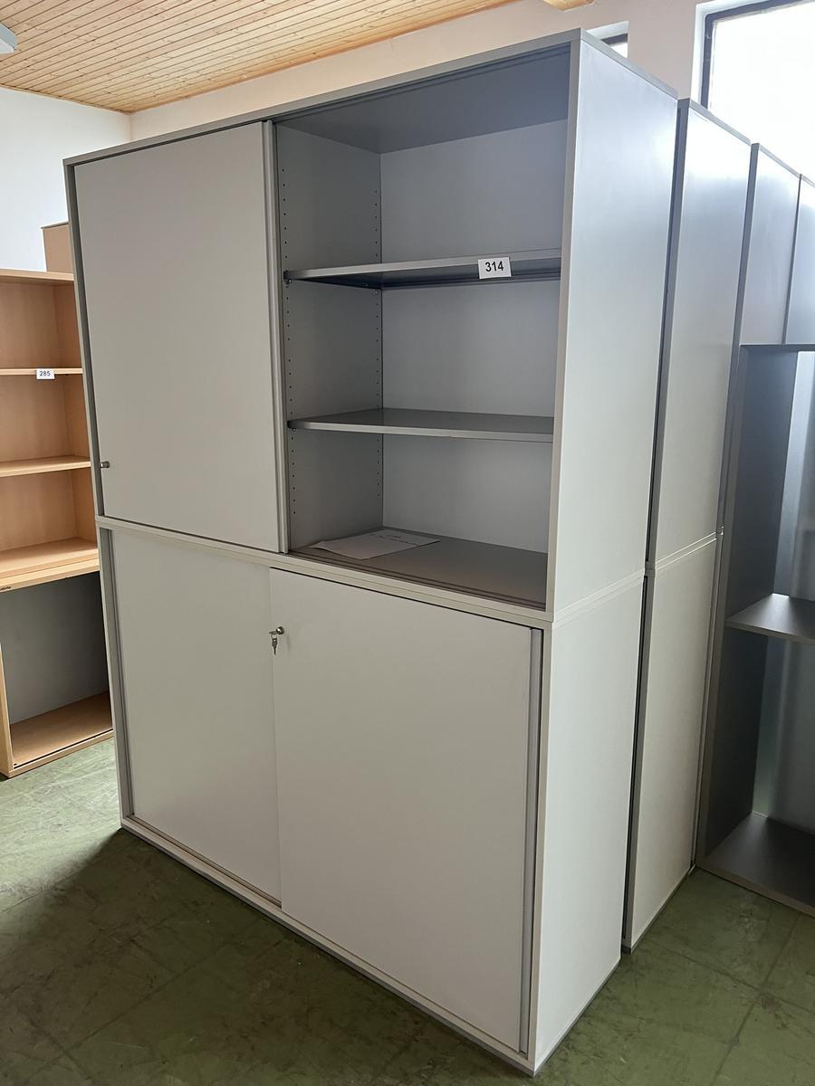 2 Stück Aktenschränke 160/110 cm mit Schiebetüre grau