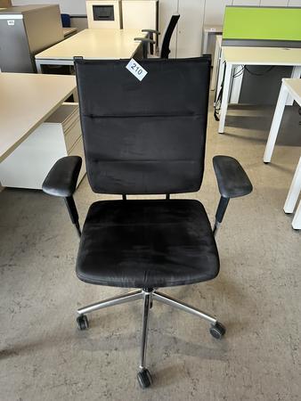 Bürodrehstuhl Kramer DeLuxe schwarz Bürodrehstuhl Kramer DeLuxe schwarz