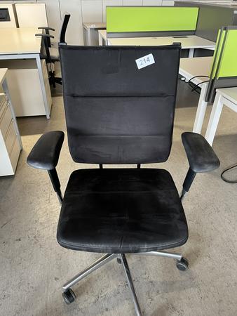 Bürodrehstuhl Kramer DeLuxe schwarz Bürodrehstuhl Kramer DeLuxe schwarz