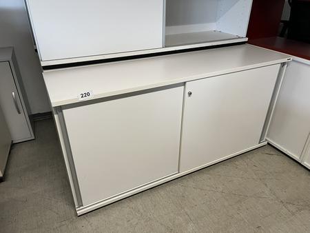 Aktenschrank 160/78 cm mit Schiebetüre 2 Ordnerhöhen Aktenschrank 160/78 cm mit Schiebetüre 2 Ordnerhöhen
