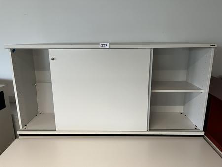 Aktenschrank 160/78 cm mit Schiebetüre 2 Ordnerhöhen Aktenschrank 160/78 cm mit Schiebetüre 2 Ordnerhöhen