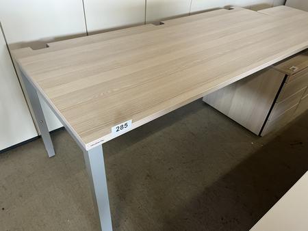 Neudörfler Schreibtisch ca. 180/80 cm Neudörfler Schreibtisch ca. 180/80 cm
