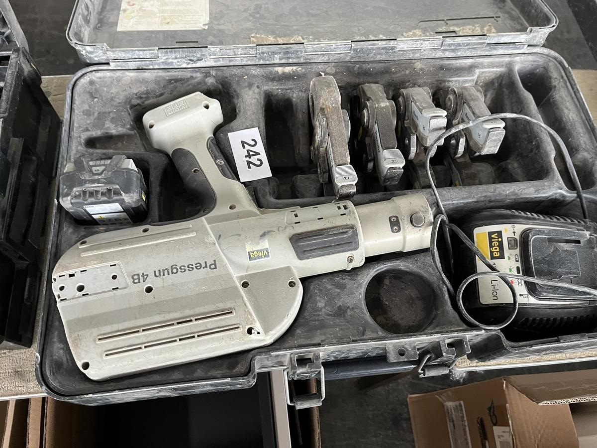 VIEGA Pressgun 4 B mit Ladegerät und Akku?d=2025-05-23 19:36:52