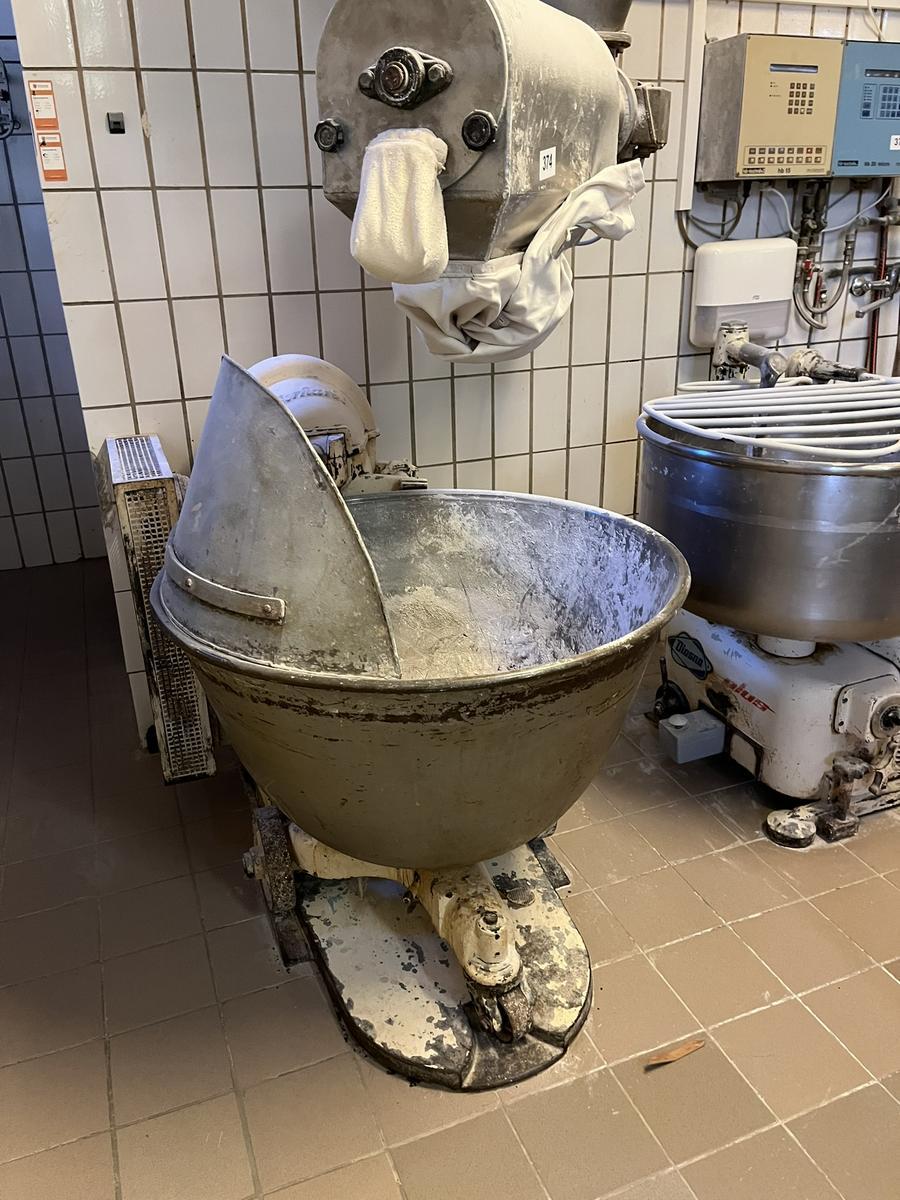 Eberhard Dreh-, Hebelknetmaschine, nur für Brot, ca. 80/100 L?d=2025-05-23 10:25:37
