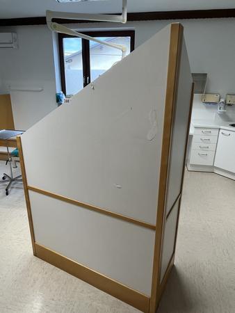 Raumtrenner- Behandlungsbereich 118 x 54 x 180 cm Raumtrenner- Behandlungsbereich 118 x 54 x 180 cm
