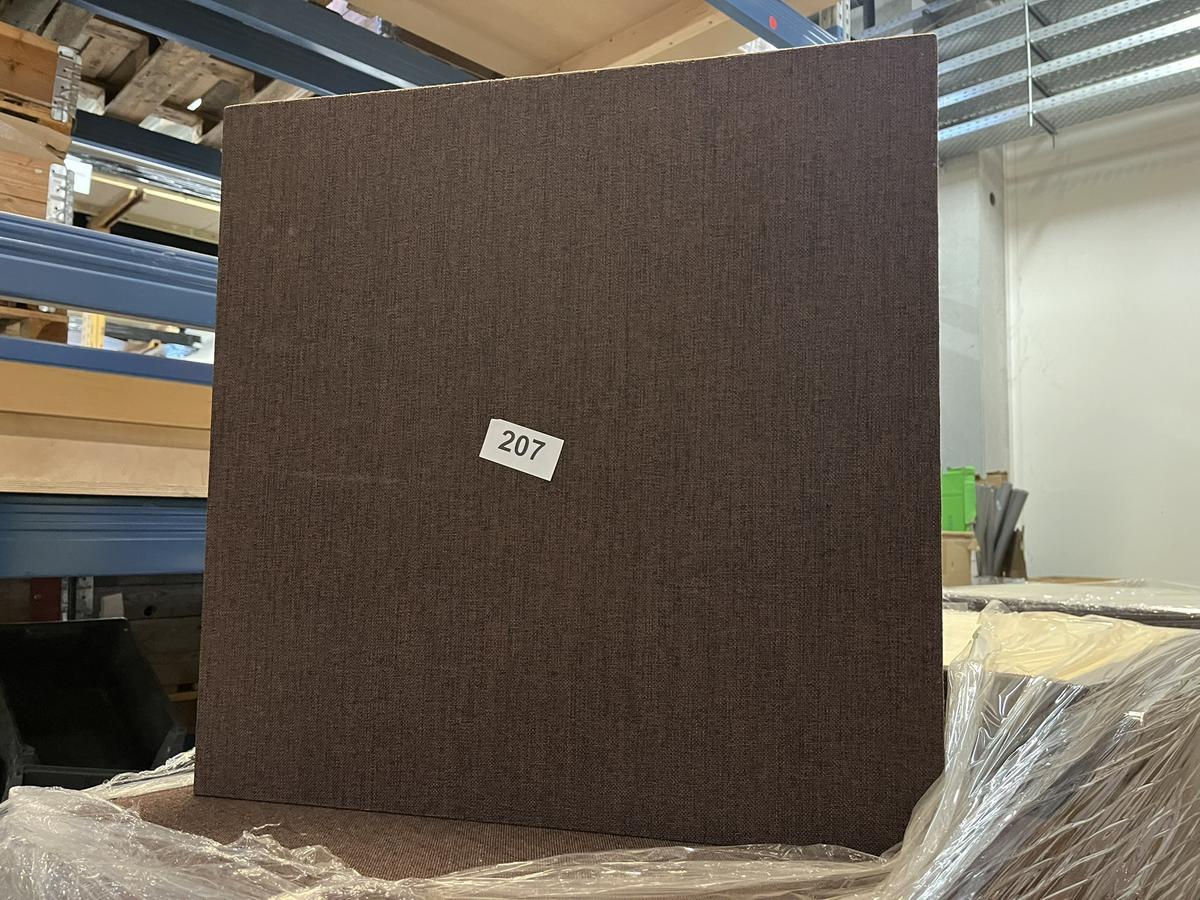 24 Stück Absorberpaneele, braun, 24 x mit Fuss?d=2025-06-07 10:09:04