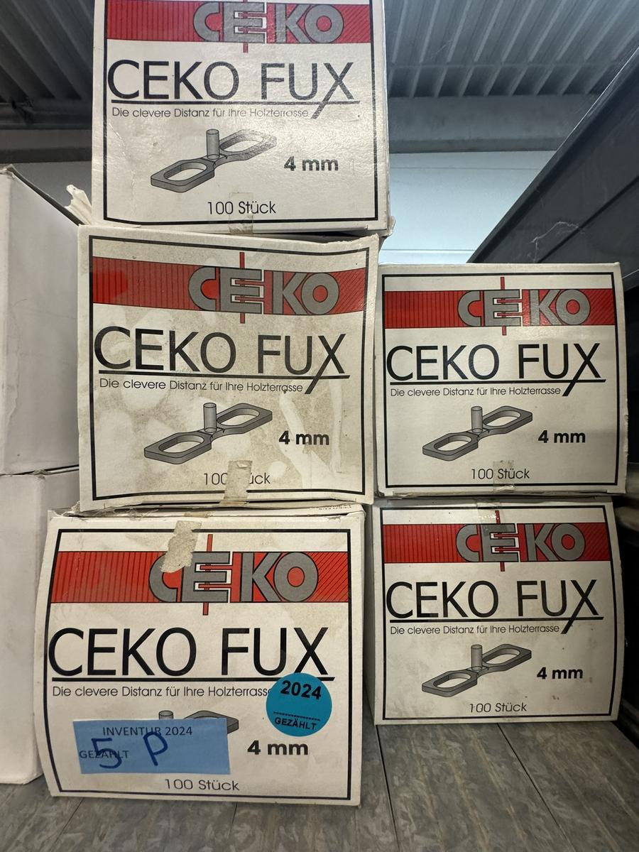 5 Stk. Abstandhalter 4mm, CEKO
