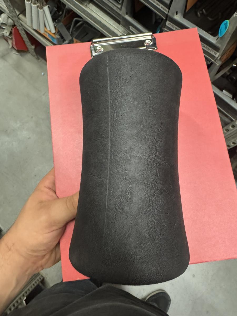 4 x 1 Stk. Polsterrolle Ø110x200mm, Bohrung Ø30mm, schwarz