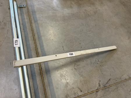 Zusatzgewicht fr Basketballanlage rckklappbar L=110cm