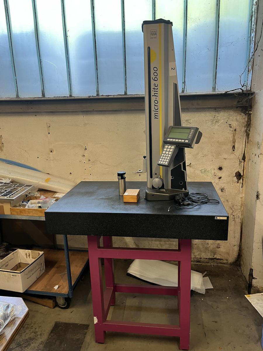 Tesa Mikro-Hide 600 inkl. Granitplatte für 2 Koordinatenrichtungen?d=2025-06-18 06:21:57