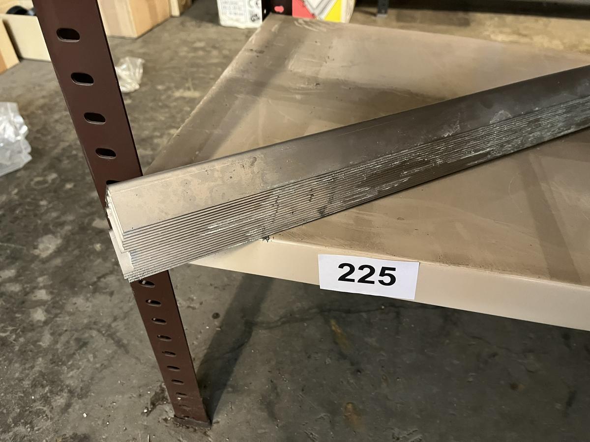 Kantenschutz Niro, Schenkellänge 30x30x840mm?d=2025-06-18 12:17:26