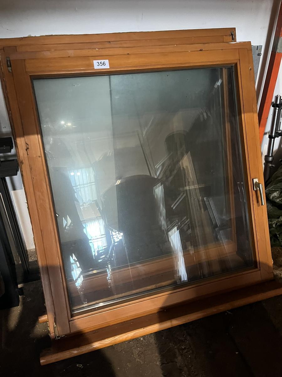 2 Stk. Fensterlelemte Holz, mit Isolierglas, ca. 125x135cm?d=2025-06-18 11:54:56
