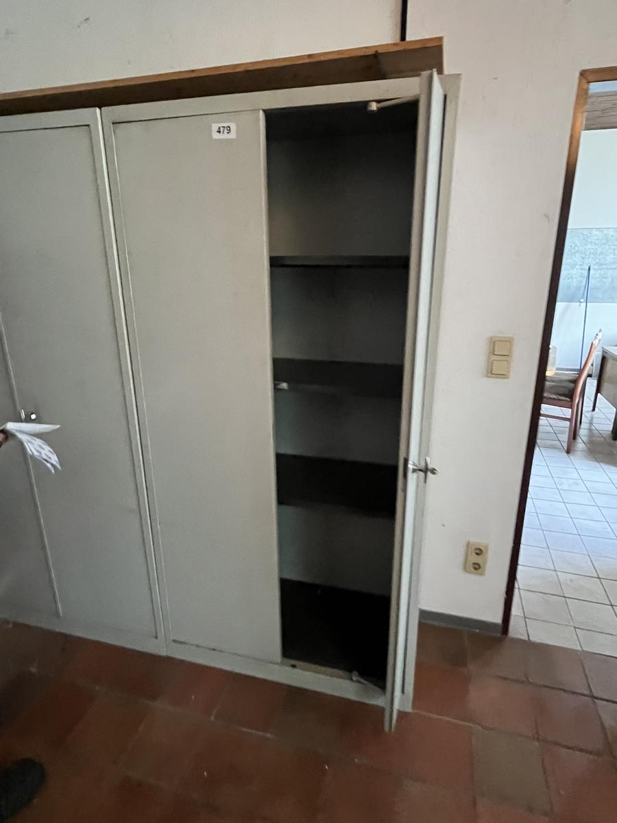 Werkzeugschrank, Blechausführung, 5 Etagen, ca. 98x45x195cm?d=2025-06-18 11:52:17